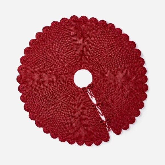 Scalloped Knit Tree Skirt Red - Threshold Studio McGee Christmas 2024 - Picture 1 of 4